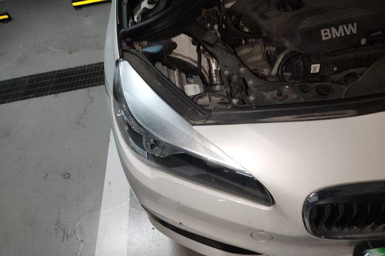 Used BMW 2 Series Active Tourer 2016 218i Fashion Model Right Front Headlight