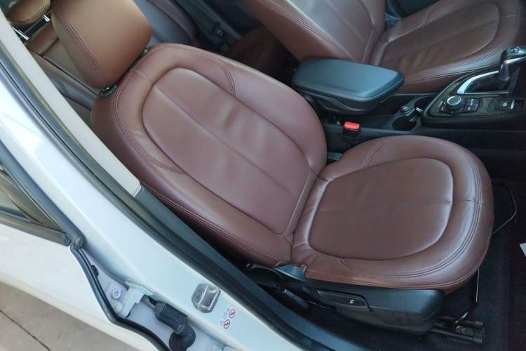 Used BMW 2 Series Active Tourer 2016 218i Fashion Model Right Front Seat