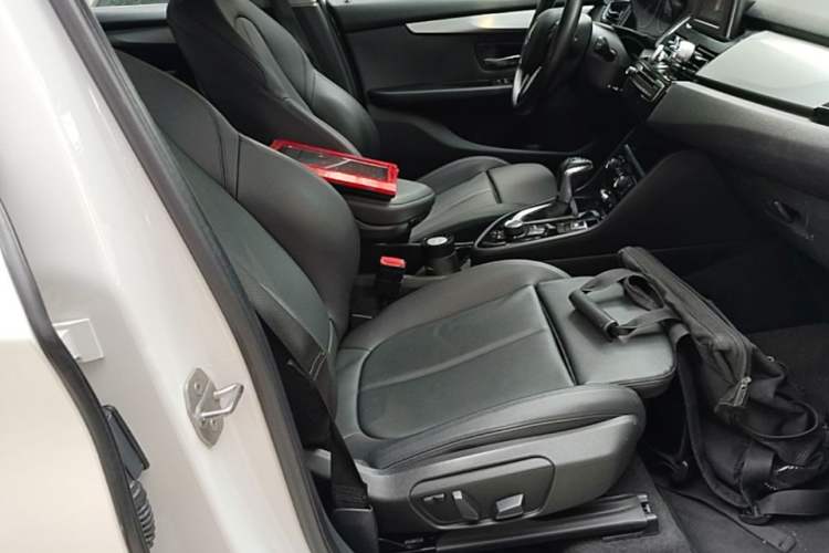 Used BMW 2 Series Active Tourer 2016 220i Luxury Edition Right Front Seat