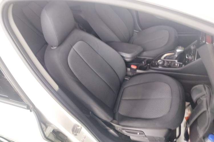 Used BMW 2 Series Active Tourer 2016 218i Fashion Model Right Front Seat