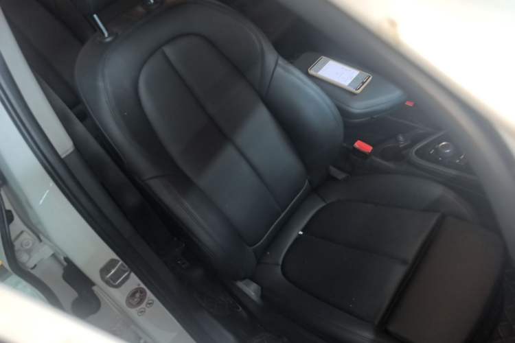 Used BMW 2 Series Active Tourer 2016 218i Sports Design Package Right Front Seat