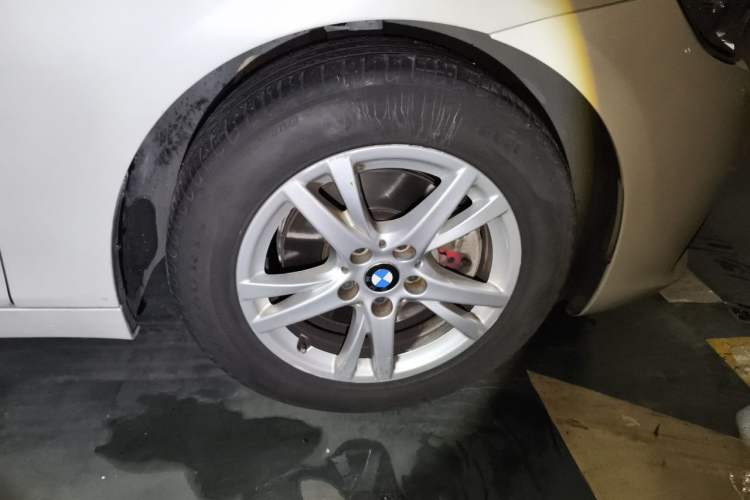 Used BMW 2 Series Active Tourer 2016 218i Leading Model Right Front Wheel Hub