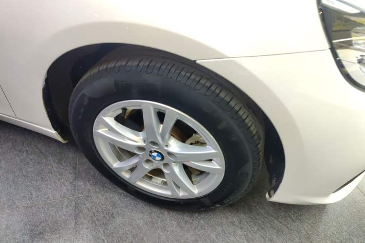 Used BMW 2 Series Active Tourer 2016 218i Leading Model Right Front Wheel Hub