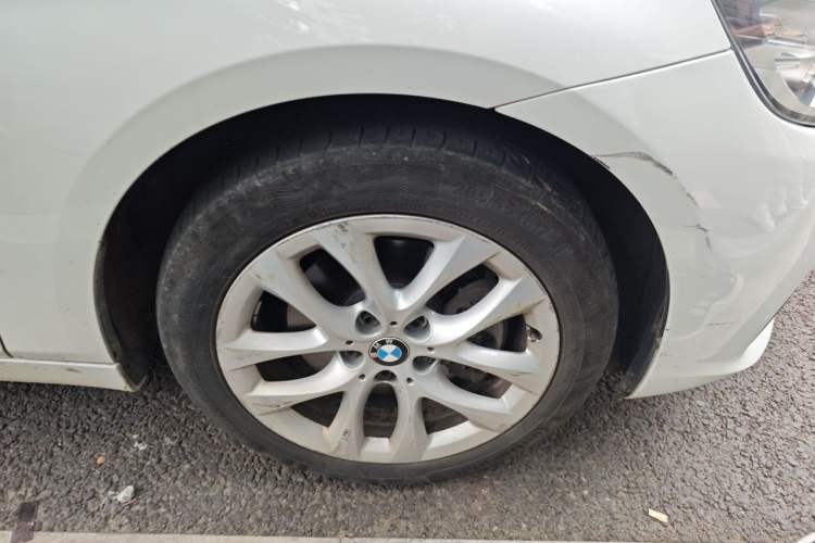 Used BMW 2 Series Active Tourer 2016 220i Luxury Edition Right Front Wheel Hub
