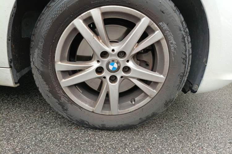 Used BMW 2 Series Active Tourer 2016 218i Leading Model Right Front Wheel Hub
