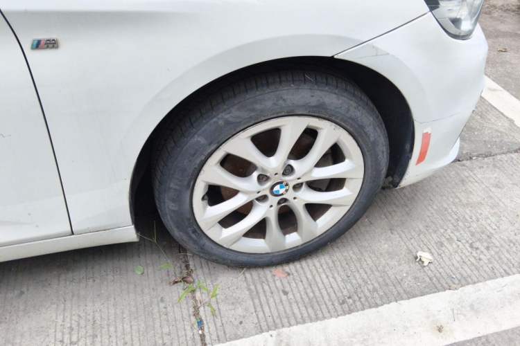 Used BMW 2 Series Active Tourer 2016 220i Luxury Edition Right Front Wheel Hub