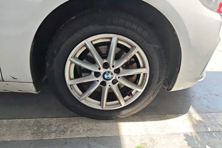 Used BMW 2 Series Active Tourer 2016 218i Fashion Model Right Front Wheel Hub