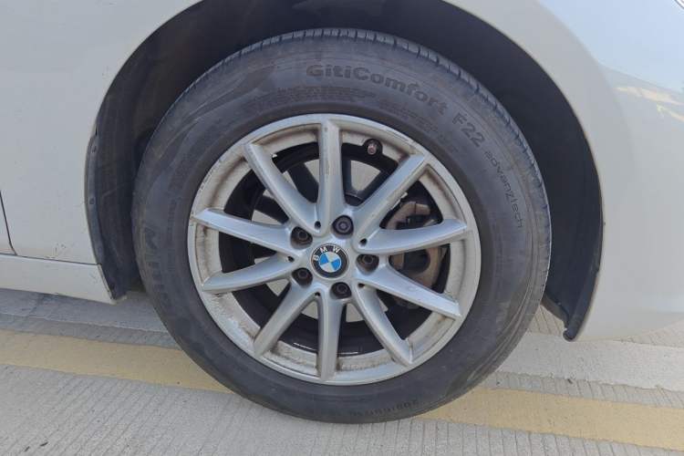 Used BMW 2 Series Active Tourer 2016 218i Fashion Model Right Front Wheel Hub