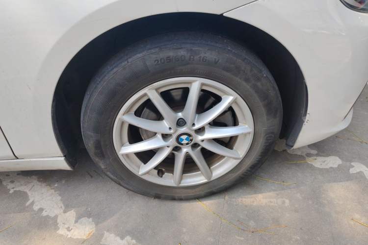 Used BMW 2 Series Active Tourer 2016 218i Fashion Model Right Front Wheel Hub