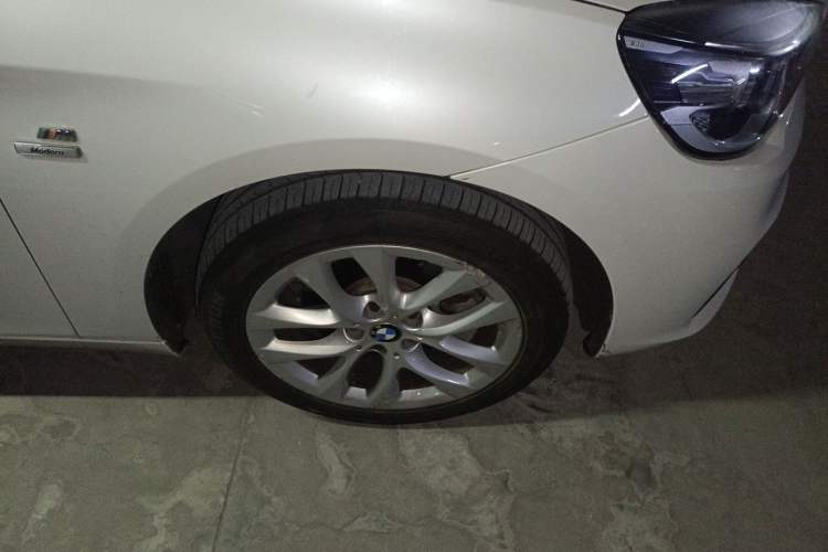Used BMW 2 Series Active Tourer 2016 220i Luxury Edition Right Front Wheel Hub