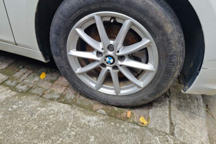 Used BMW 2 Series Active Tourer 2016 218i Fashion Model Right Front Wheel Hub