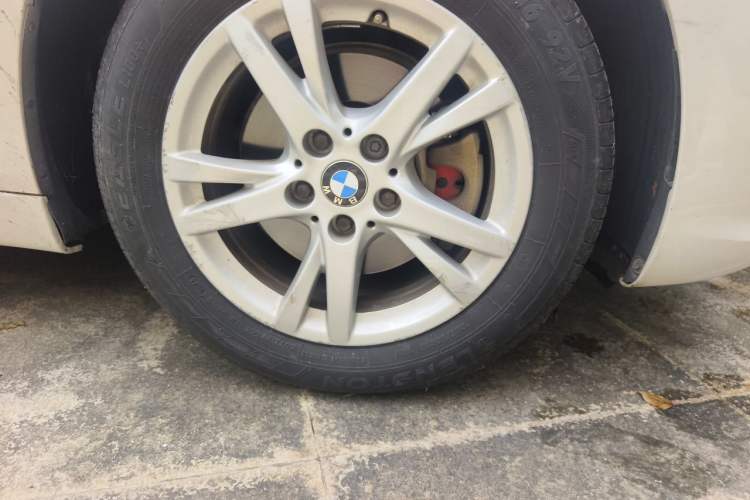 Used BMW 2 Series Active Tourer 2016 218i Leading Model Right Front Wheel Hub