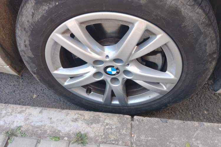 Used BMW 2 Series Active Tourer 2016 218i Leading Model Right Front Wheel Hub
