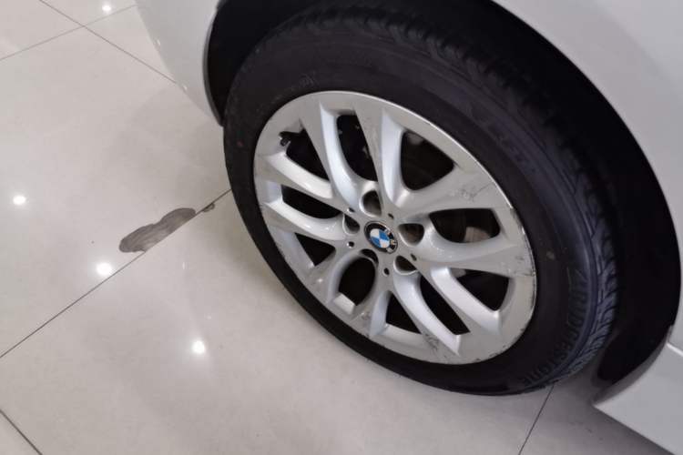 Used BMW 2 Series Active Tourer 2016 220i Luxury Edition Right Rear Wheel Hub