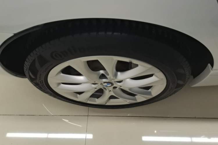 Used BMW 2 Series Active Tourer 2016 220i Luxury Edition Right Rear Wheel Hub