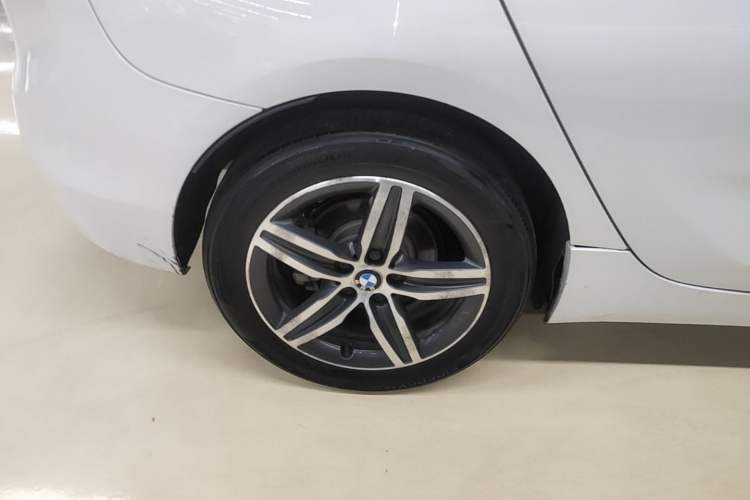 Used BMW 2 Series Active Tourer 2016 218i Sports Design Package Right Rear Wheel Hub