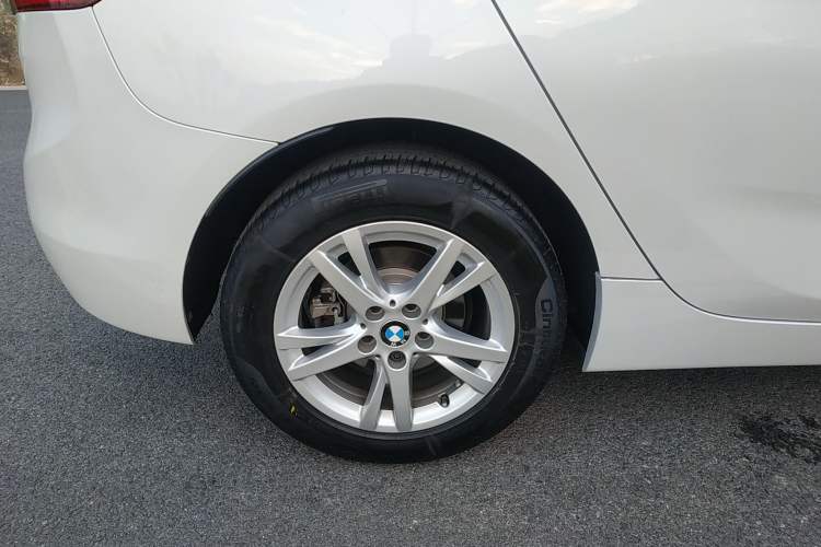 Used BMW 2 Series Active Tourer 2016 218i Leading Model Right Rear Wheel Hub