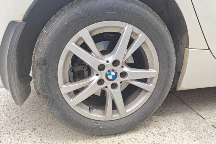 Used BMW 2 Series Active Tourer 2016 218i Leading Model Right Rear Wheel Hub