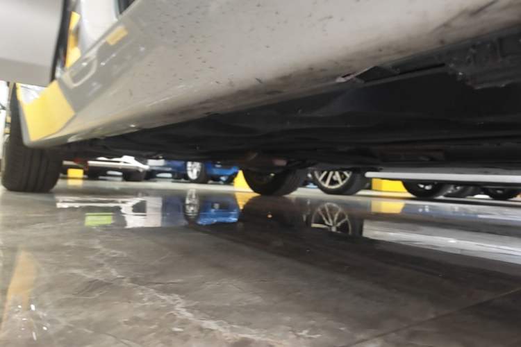 Used BMW 2 Series Active Tourer 2016 218i Sports Design Package Right Side Sill