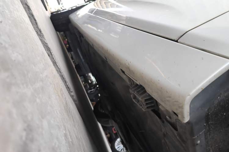 Used BMW 2 Series Active Tourer 2016 218i Leading Model Right Side Sill