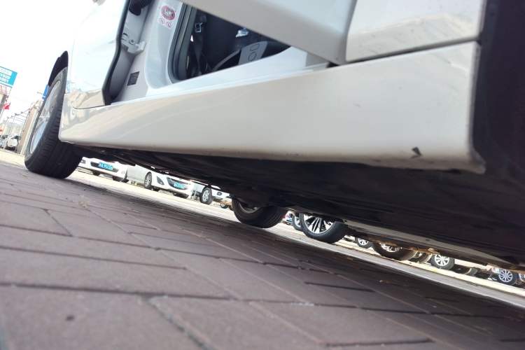 Used BMW 2 Series Active Tourer 2016 218i Fashion Model Right Side Sill