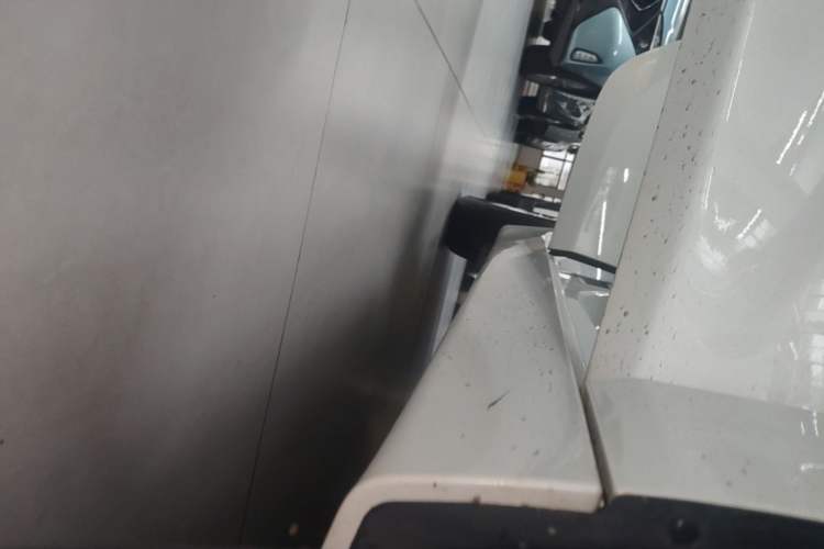 Used BMW 2 Series Active Tourer 2016 218i Fashion Model Right Side Sill