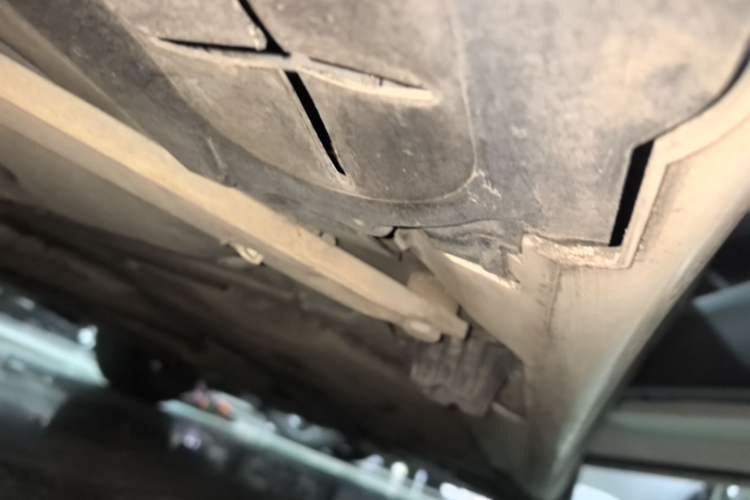 Used BMW 2 Series Active Tourer 2016 218i Sports Design Package Right Side Sill