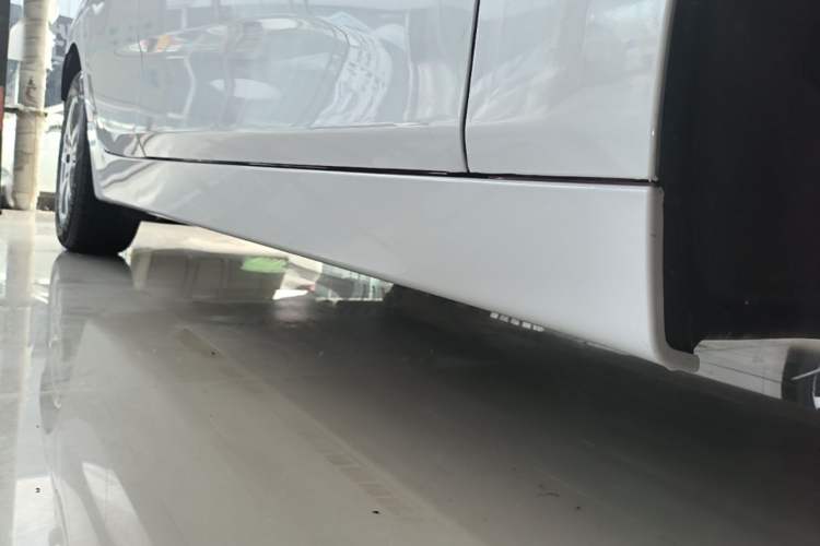 Used BMW 2 Series Active Tourer 2016 218i Leading Model Right Side Sill
