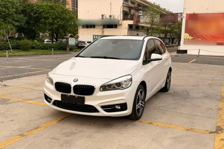 Used BMW 2 Series Active Tourer 2016 218i Sports Design Package Guazi used car, China used car export, Used car for sale, Used BMW cars, Cheapest cars for sale