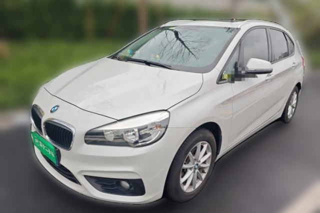 Ojetý BMW 2 Series Active Tourer 2016 218i Fashion Model