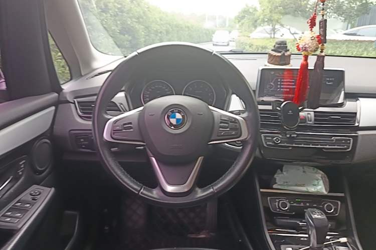 Used BMW 2 Series Active Tourer 2016 218i Fashion Model Steering Wheel