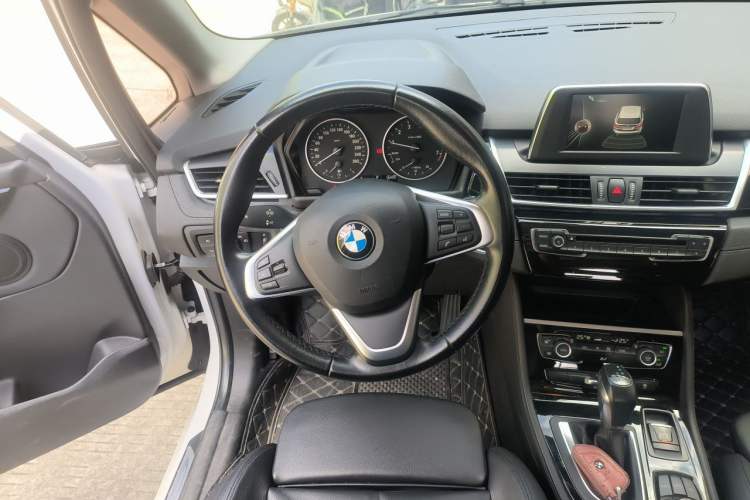 Used BMW 2 Series Active Tourer 2016 218i Sports Design Package Steering Wheel