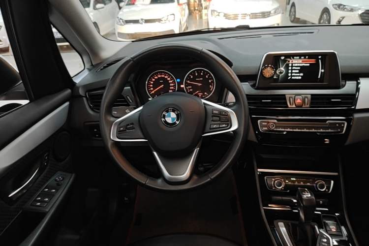 Used BMW 2 Series Active Tourer 2016 218i Fashion Model Steering Wheel