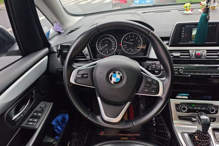 Used BMW 2 Series Active Tourer 2016 218i Fashion Model Steering Wheel