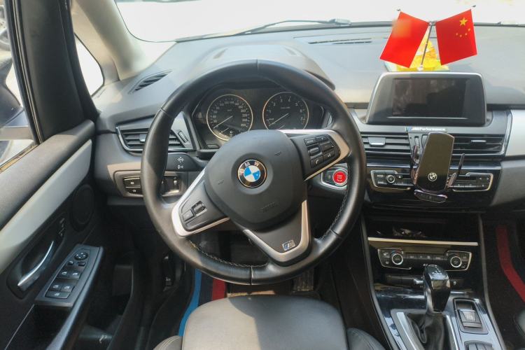 Used BMW 2 Series Active Tourer 2016 220i Luxury Edition Steering Wheel