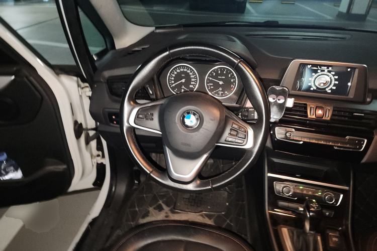 Used BMW 2 Series Active Tourer 2016 218i Fashion Model Steering Wheel