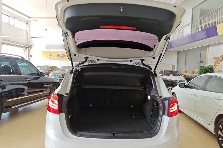 Used BMW 2 Series Active Tourer 2016 218i Sports Design Package Trunk