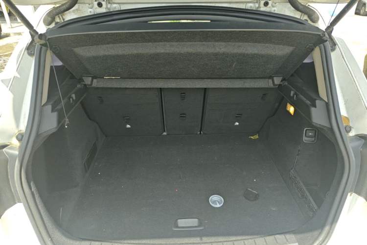 Used BMW 2 Series Active Tourer 2016 218i Fashion Model Trunk