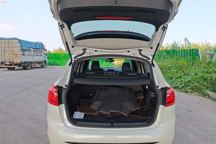 Used BMW 2 Series Active Tourer 2016 218i Sports Design Package Trunk