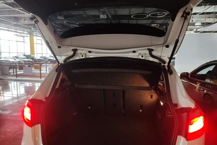 Used BMW 2 Series Active Tourer 2016 218i Leading Model Trunk