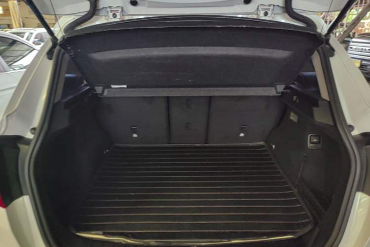 Used BMW 2 Series Active Tourer 2016 218i Sports Design Package Trunk