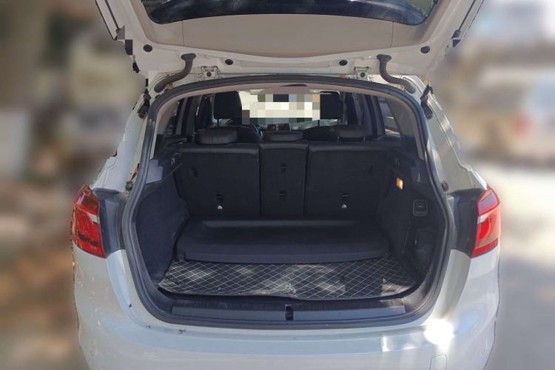 Used BMW 2 Series Active Tourer 2016 218i Sports Design Package Trunk
