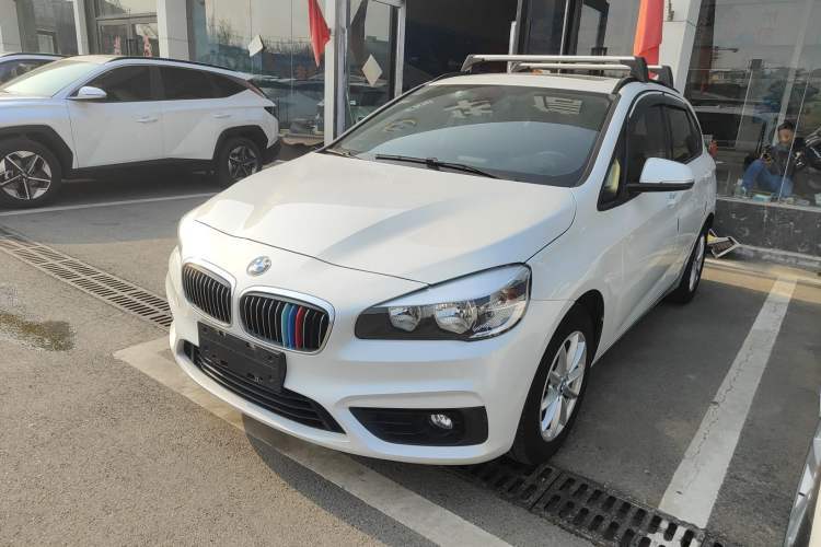 Used BMW 2 Series Active Tourer 2016 218i Fashion Model Guazi used car, China used car export, Used car for sale, Used cars, Cheapest cars for sale