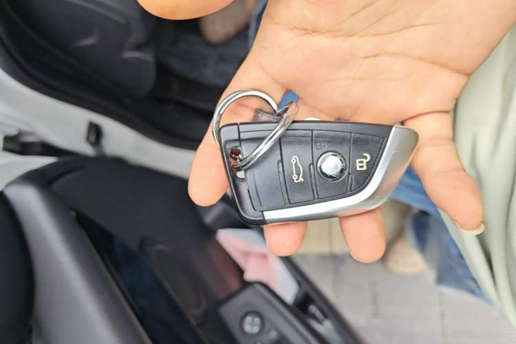 Used BMW 2 Series Active Tourer 2016 218i Sports Design Package Vehicle Key