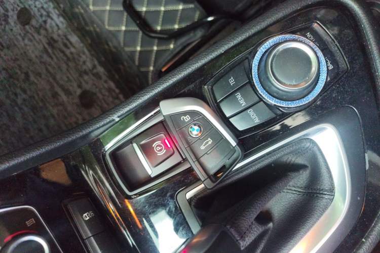 Used BMW 2 Series Active Tourer 2016 218i Fashion Model Vehicle Key
