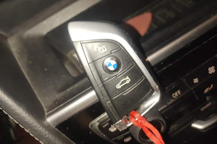 Used BMW 2 Series Active Tourer 2016 218i Sports Design Package Vehicle Key