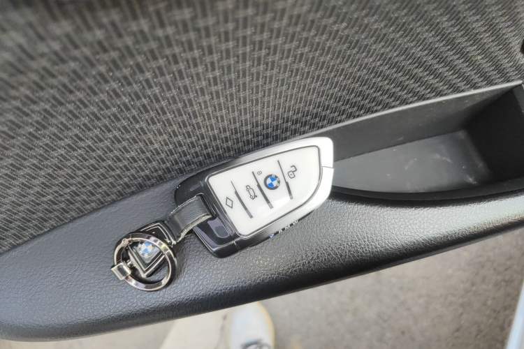 Used BMW 2 Series Active Tourer 2016 218i Fashion Model Vehicle Key
