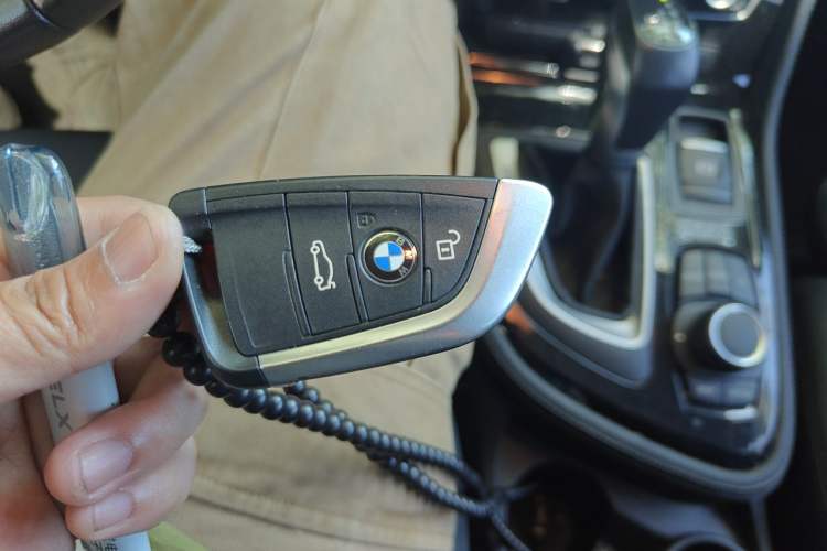 Used BMW 2 Series Active Tourer 2016 218i Sports Design Package Vehicle Key