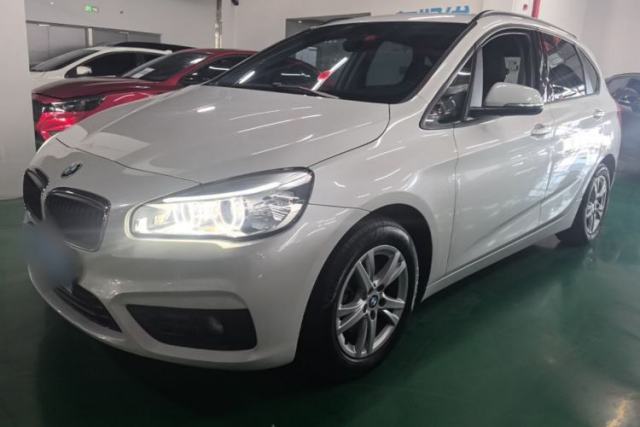 Ojetý BMW 2 Series Active Tourer 2016 218i Leading Model