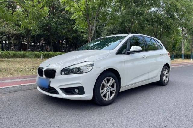 Ojetý BMW 2 Series Active Tourer 2016 218i Leading Model